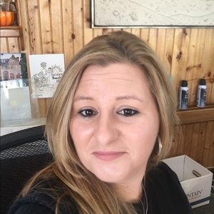 Meet your Posher, Beth